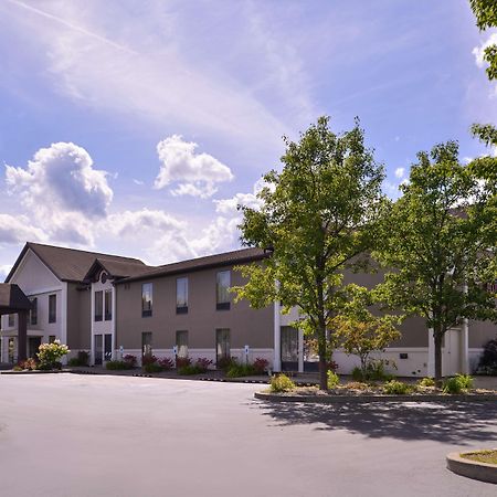 Best Western Plus University Inn Olean Esterno foto